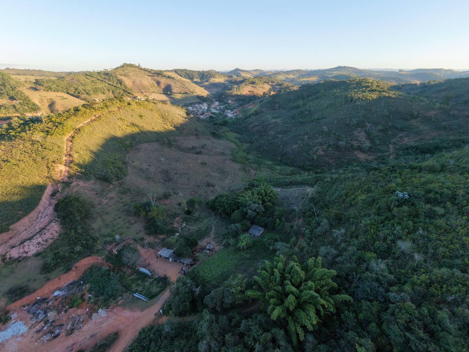 Twerreno de 18 Alqueires na área urbana de Rio Espera/MG